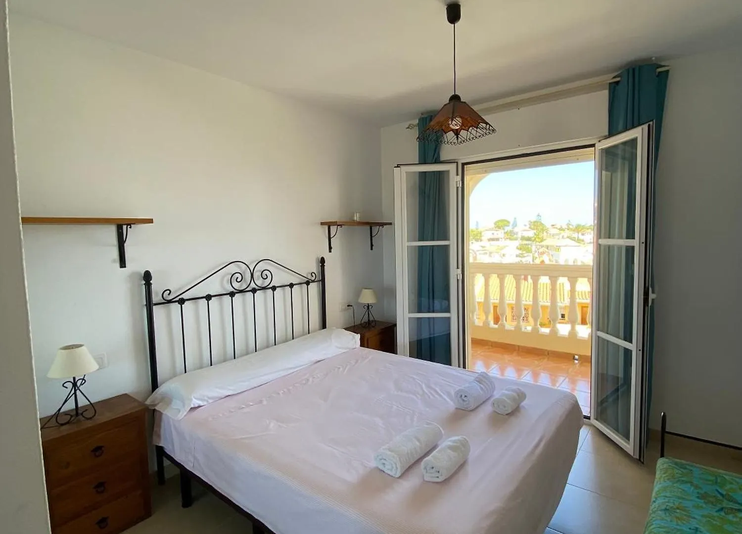 Faro Mar Apartamento ميخاس كوستا شقة
